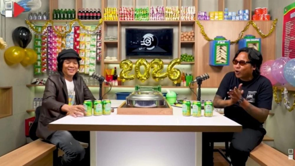 Bimbim Slank di podcast PWK. [youtube]