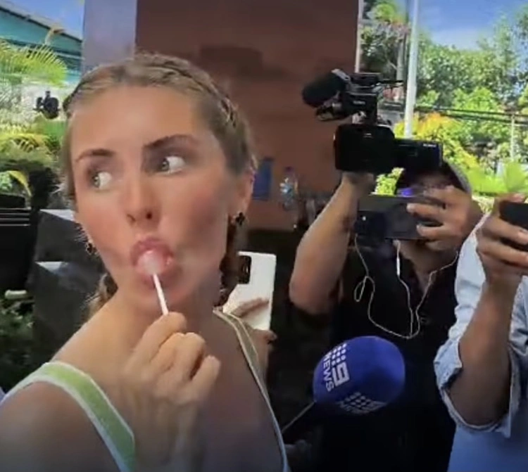 Bonnie Blue Penuhi Panggilan Kepolisian Dengan Gaya Santai Yang Dinilai Tidak Sopan [Instagram]