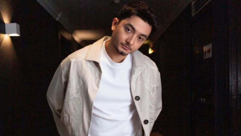 Bryan Domani mengaku banyak tantangan dalam film terbarunya, Zona Merah. [Instagram]