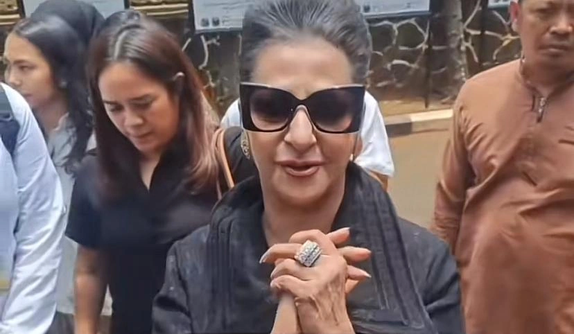 Bu Ala Saat Hadir Sebagai Saksi Di Persidangan Cerai Tasya. (TikTok)