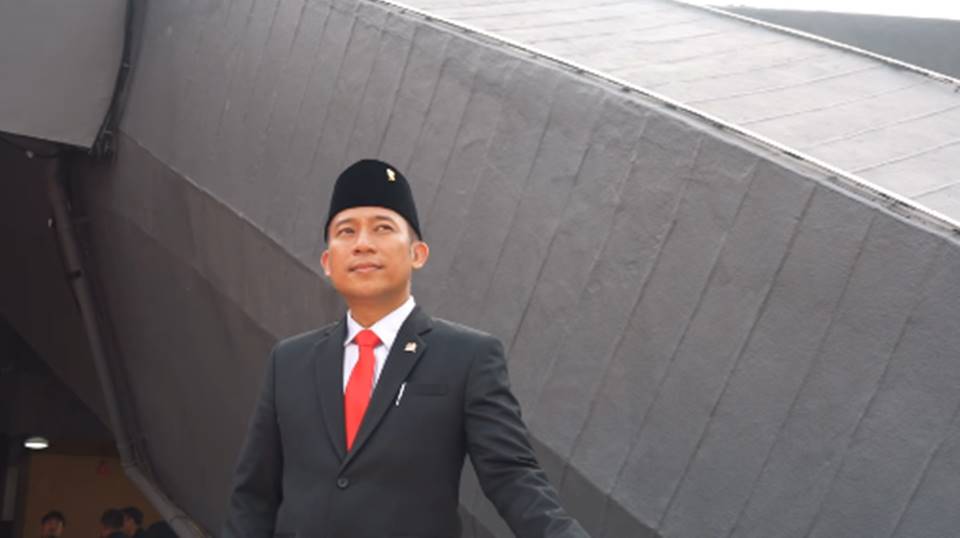 Denny Cagur Ungkap Kisah Tak Terduga Jadi Anggota DPR, Gegara Dapat Kursi Kayu