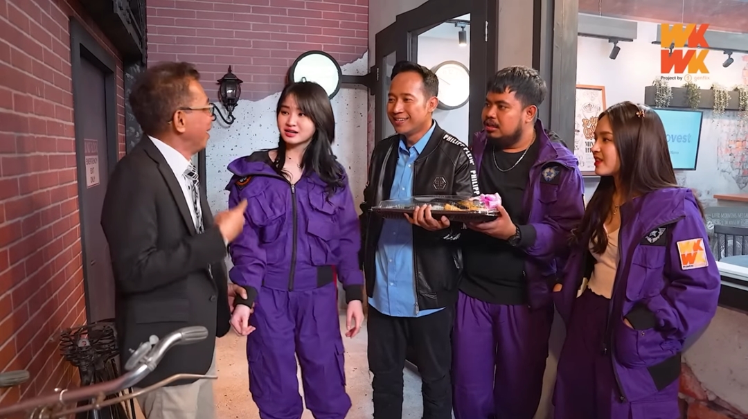 Catheez Tanggapi Video Dipeluk Jarwo Kwat: Agak Ternodai Dikit