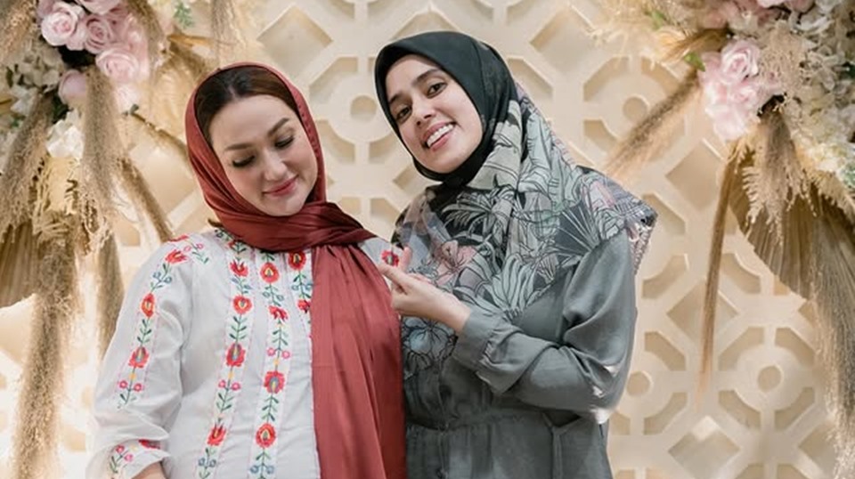 Jadi Saksi Sidang Cerai, Fairuz A. Rafiq Yakin Tengku Dewi Dapat Hak Asuh Anak