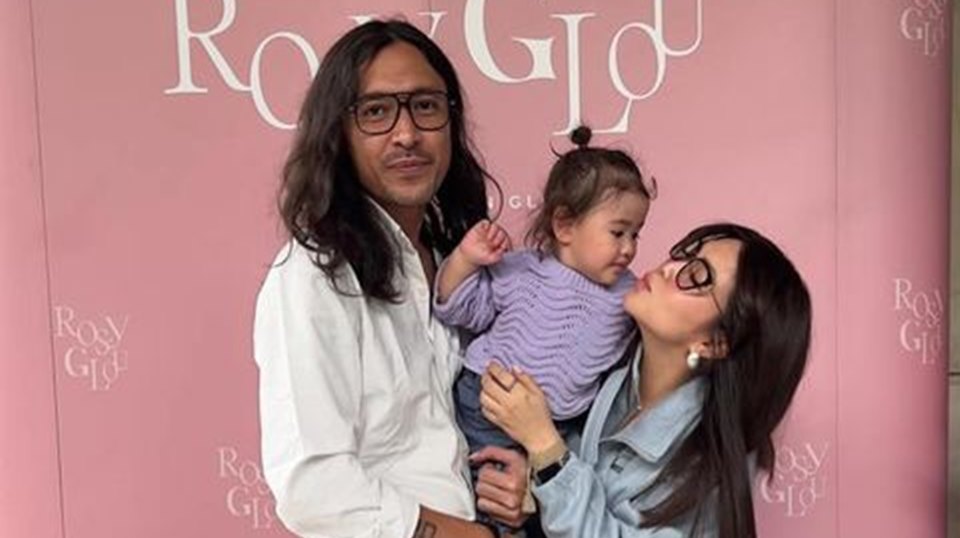 Selamat, Istri Ello Melahirkan Anak Kedua di Tanggal Cantik