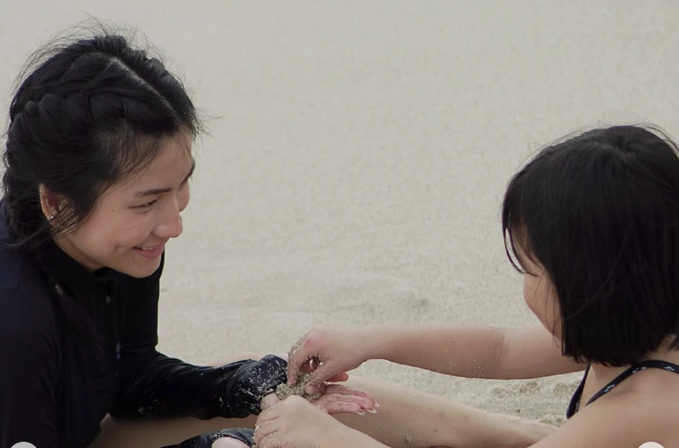 Charyssa Chatimeh Isteri Virtual. bersama putrinya. [Instagram]