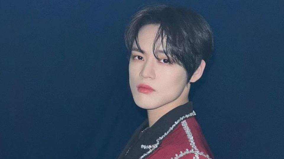 Cedera, Chenle NCT DREAM Bakal Tampil Duduk di Acara Musik Mingguan