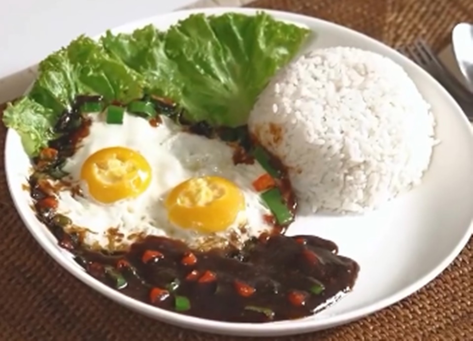 Resep Telur Ceplok 3 Saos Ala Chef Rudy [Instagram]