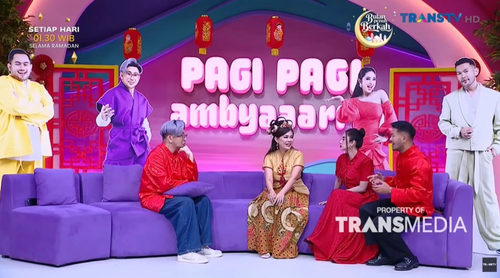 Ci Mehong Curhat Soal Kehidupannya [sumber: Youtube Trans Tv Official]