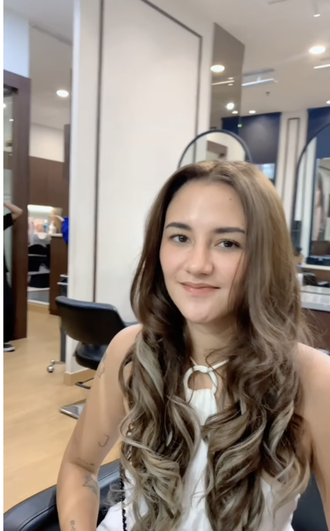 Dahlia Poland Kian Cantik Dengan Rambut Baru. [TikTok]