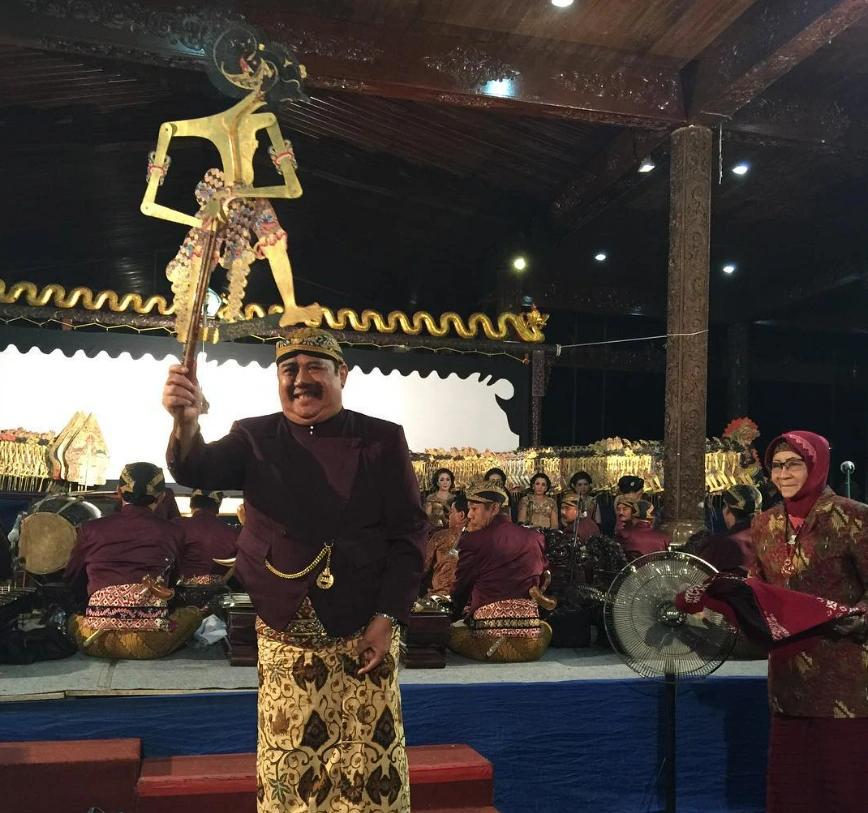 Dalang Ki Anom Suroto [Instagram]