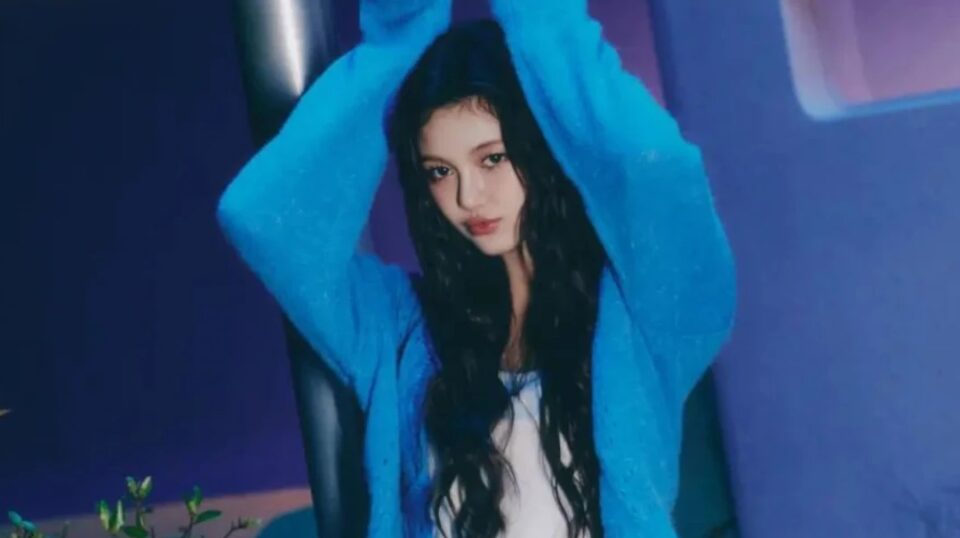 Meski Bikin Sulit Tidur, Danielle NewJeans Sikapi Konflik Agensi secara Dewasa