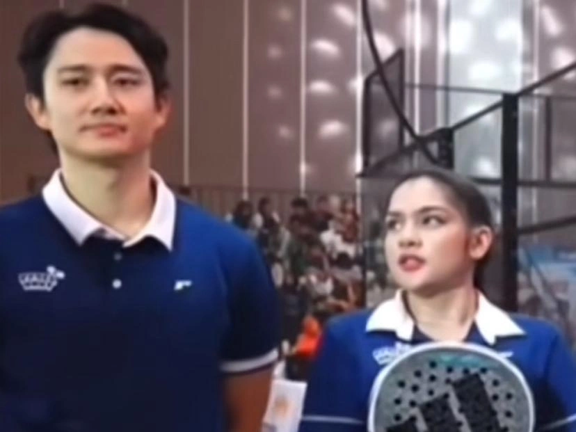 Davina Karamoy Tatap Kenny Austin Viral (TikTok)