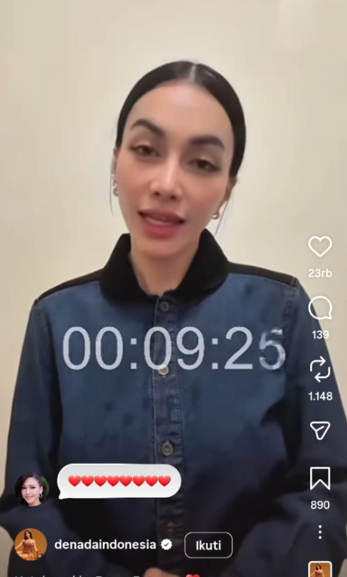 Denada Akui Ressa Rossano Anak Kandung [Sumber: Instagram Denadaindonesia]