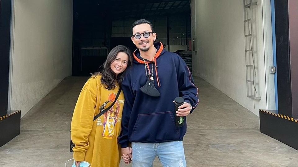 Lihat Usaha Denny Sumargo selama Promil, Olivia: Aneh tapi Sweet!