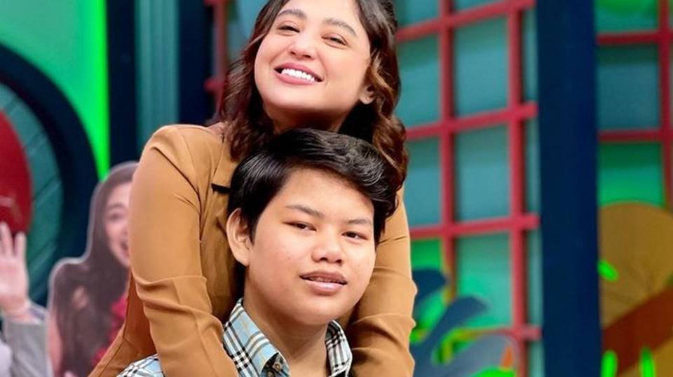 Dewi Perssik Jelaskan Keberadaan Sang Anak Angkat Usai Putuskan Lebaran Terpisah