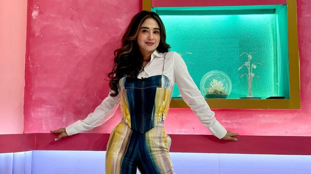 Dewi Perssik Jawab Kritik Soal Pernikahan yang Selalu Gagal