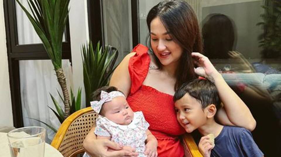 Berdampak Sama Anak, Tengku Dewi Kecewa Andrew Andika Ceritakan Urusan Ranjang