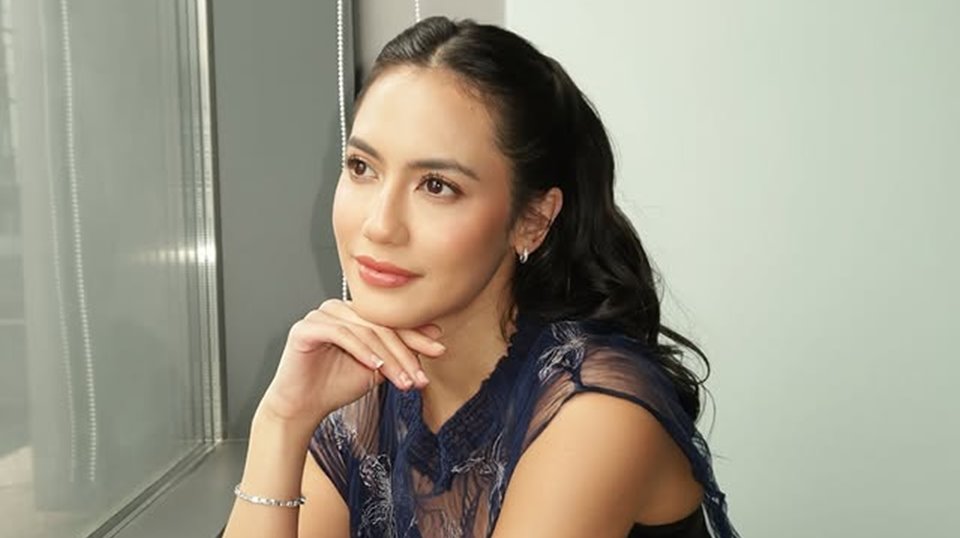 Pevita Pearce Kenang 12 Tahun Lalu Bintangi Film '5 CM' : Nggak Kerasa