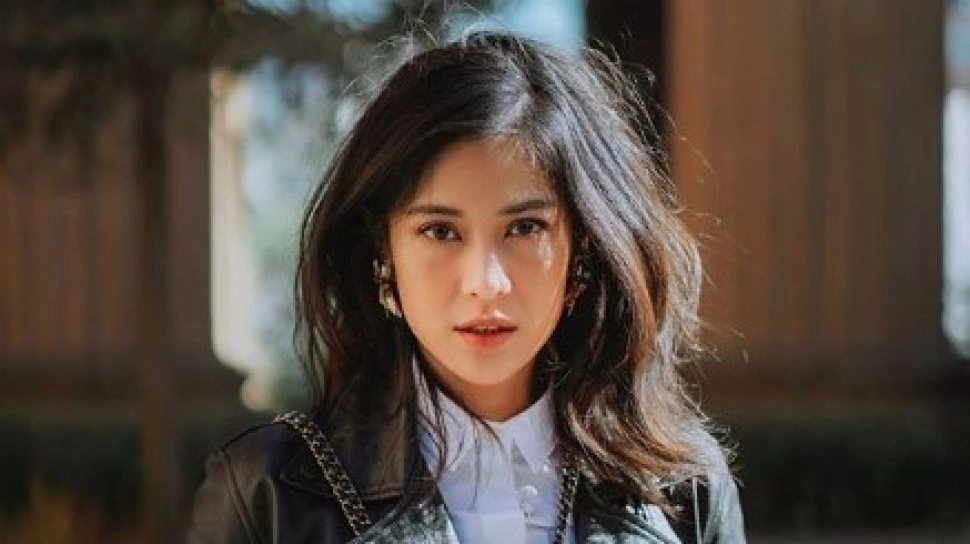 Dian Sastro Instagram