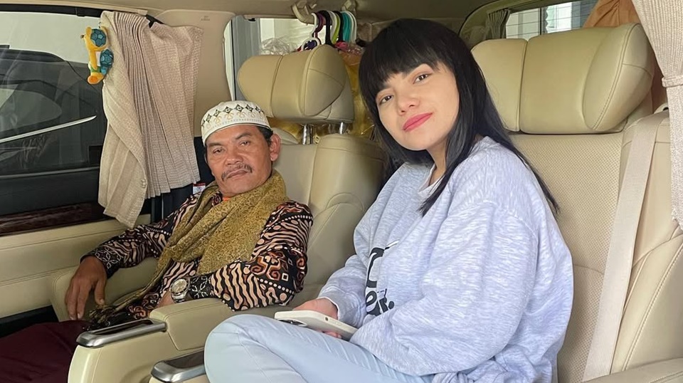 Dinar Candy Bareng Sang Ayah [Instagram]