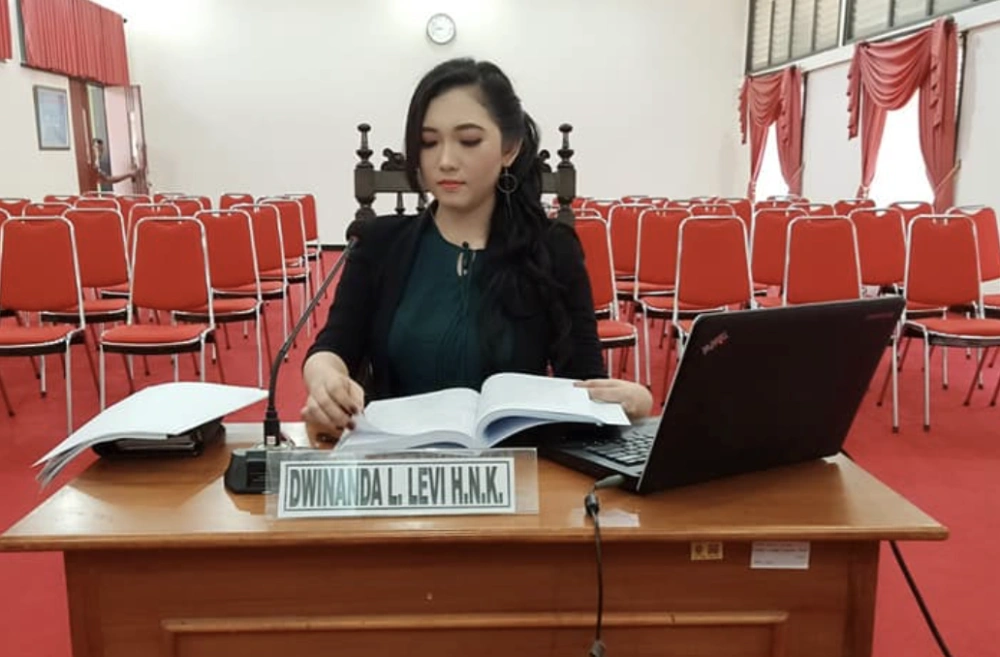 Dosen Untag Dwinanda Linchia Levi. [Istimewa]