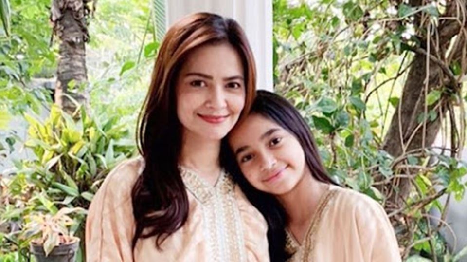 Pesan Cut Tari Buat Sydney Putrinya yang Raih Juara 1 Gadis Sampul 2024