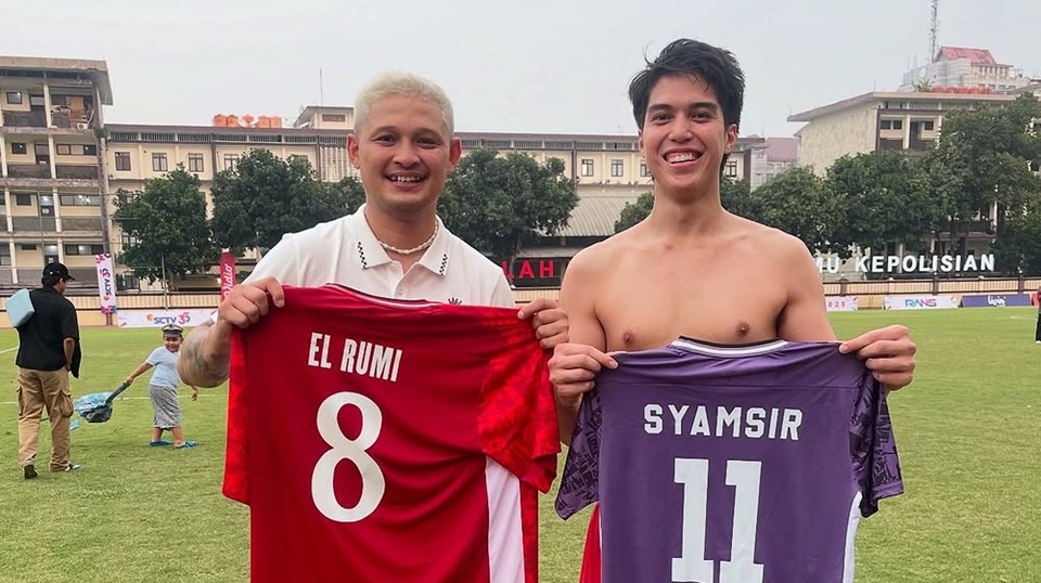 El Rumi Cs Emosi Hingga Ricuh di Lapangan Gara-gara Tekel Syamsir Alam, Ini Klarifikasinya