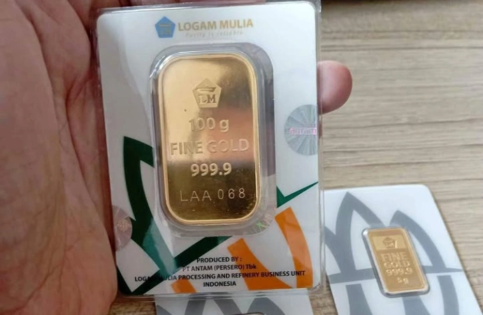 Emas [Sumber: Facebook]