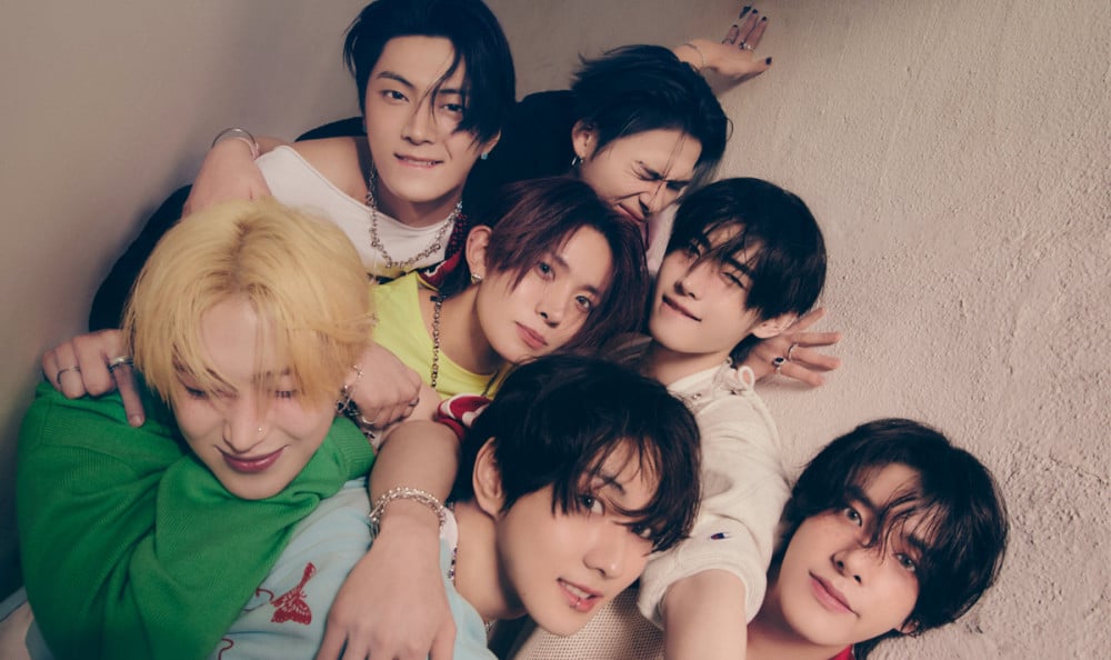 Sasaeng Fan ENHYPEN Sengaja Kasih Kursi Pesawat