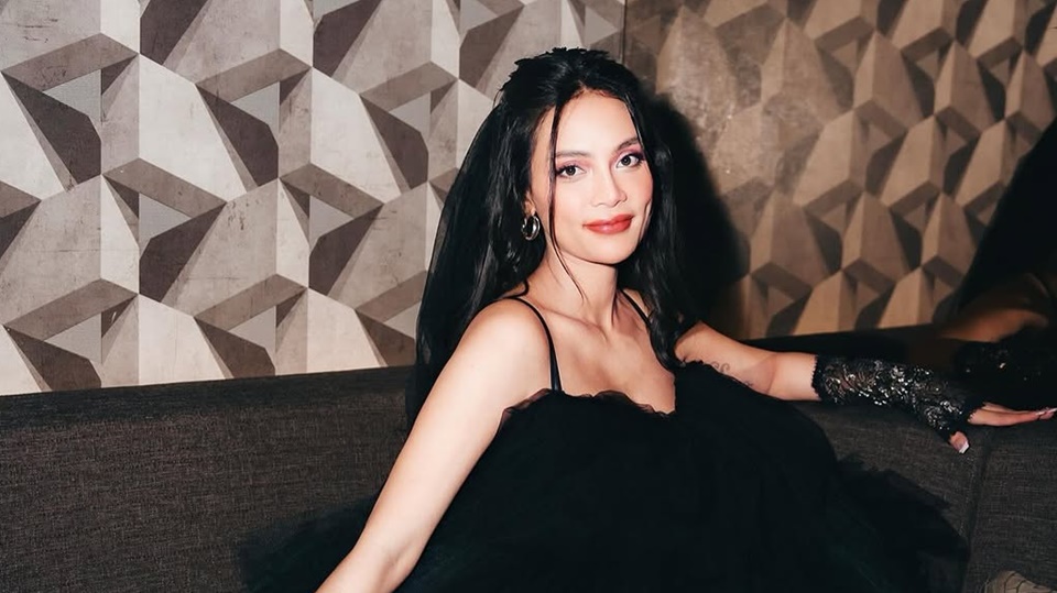 Terbaru Erika Carlina, 4 Seleb Ini Pilih Pertahankan Anak Hasil Hubungan di Luar Nikah