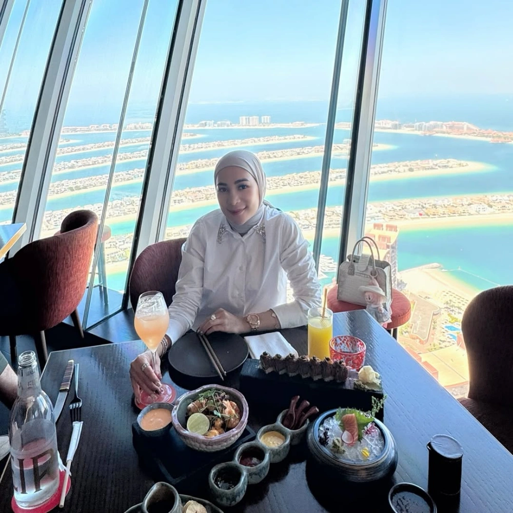 Erin Taulany Dubai [Instagram]