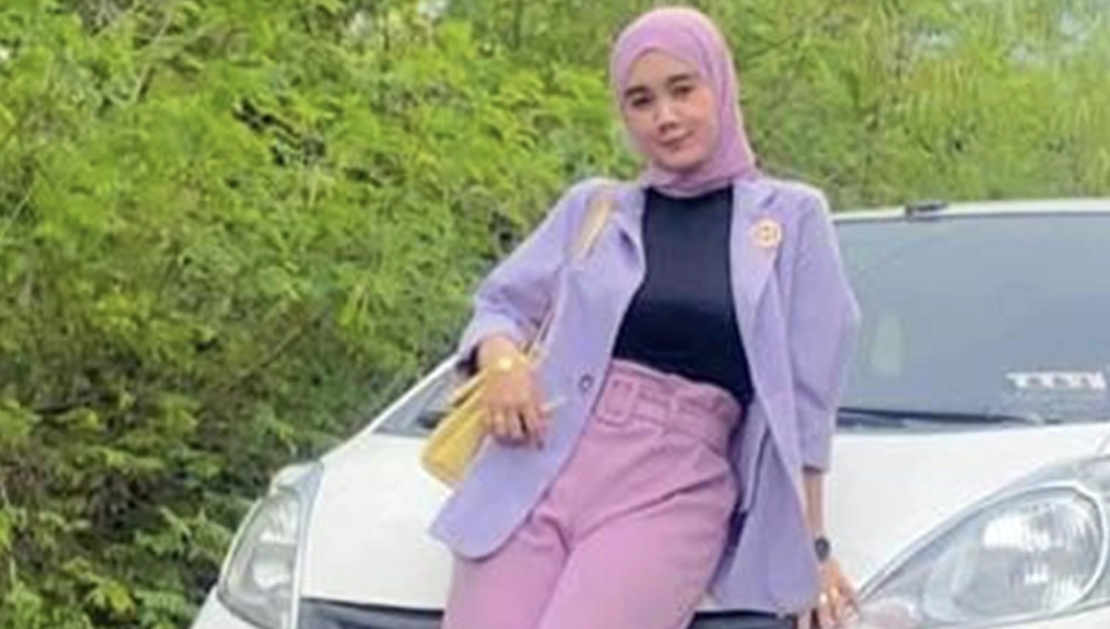 Erni Yuniati Dosen Di Bungo Jambi Yang Dibunuh Oknum Polisi. [Facebook]