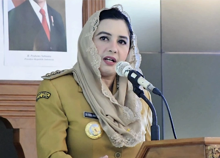 Fadia Arafiq Bupati Pekalongan 1