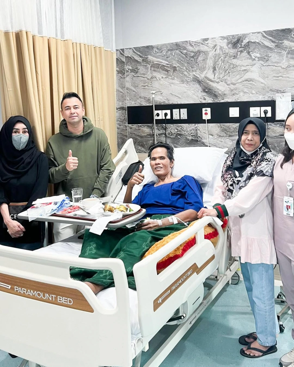 Raffi Ahmad membiayai seluruh pengobatan Fahmi Bo. [Instagram]