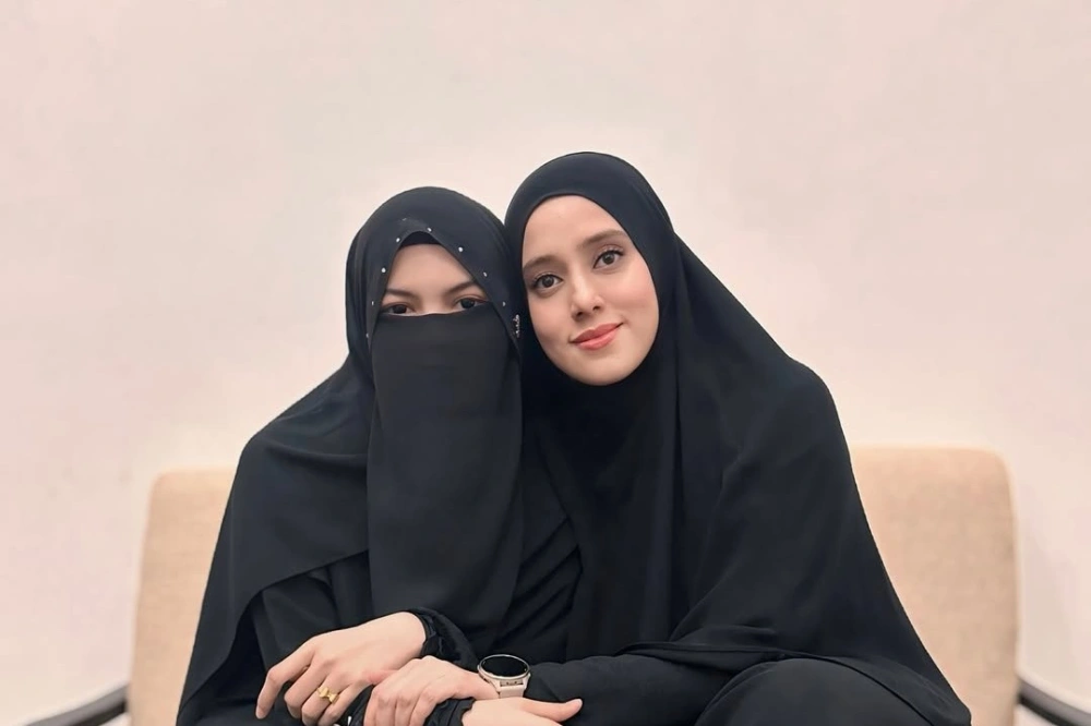 Fairuz A Rafiq Beri Dukungan Penuh Pada Wardatina Mawa [Sumber: Instagram]