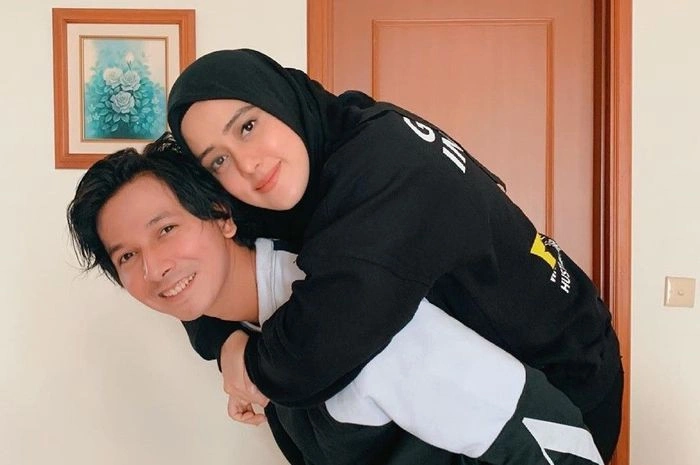 Fairuz A Rafiq Dan Sonny Septian [sumber: Instagram Fairuzarafiq]