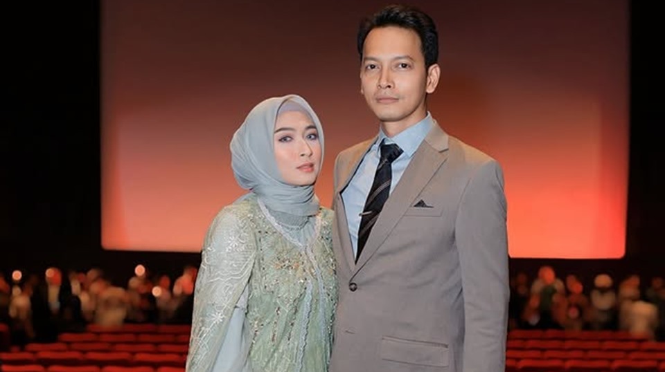 Fedi Nuril Singgung Zodiak Gemini Ketika Peringati 9 Tahun Menikah