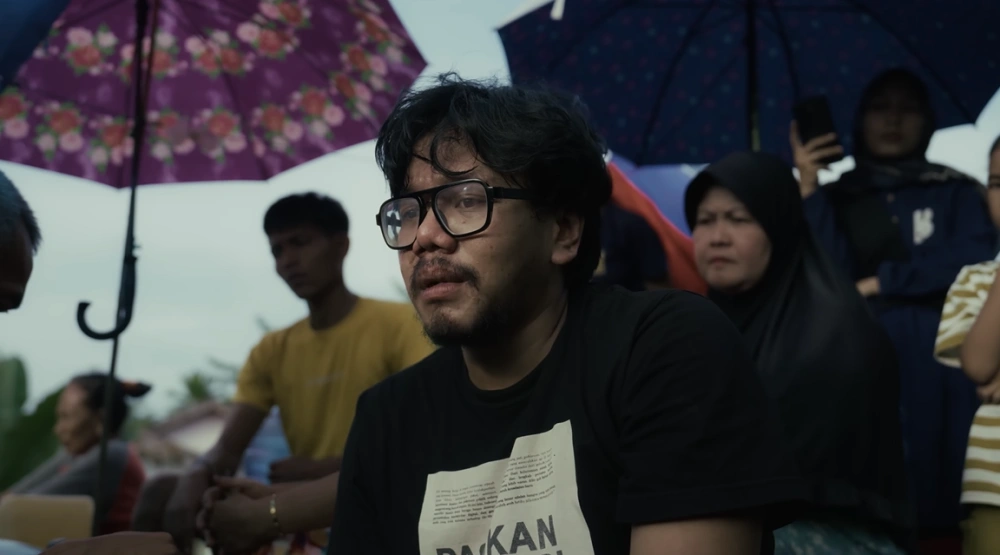 Ferry Irwandi Kunjungi Korban Banjir Sumatra [Youtube]