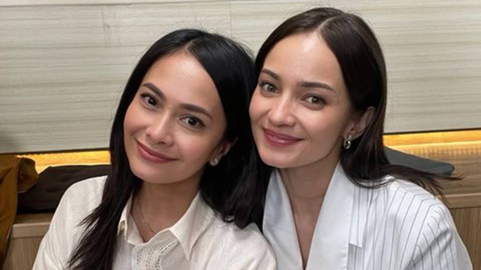 3 Potret Enzy Storia Bareng Ersa Mayori Buktikan Kemiripan Bak Kembar