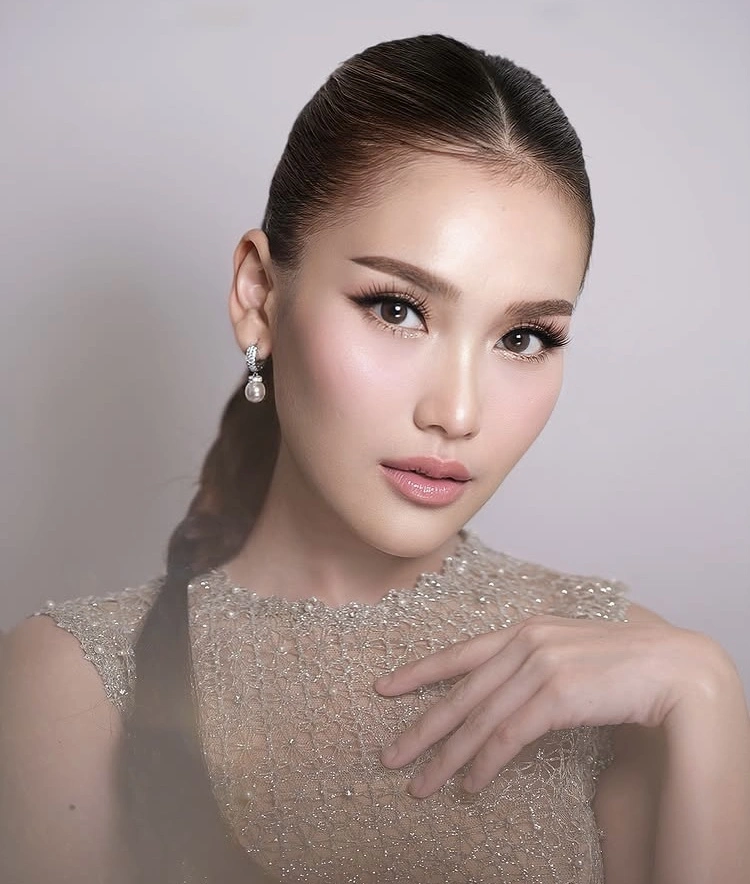 Foto Ayu Ting Ting 1 (Instagram)