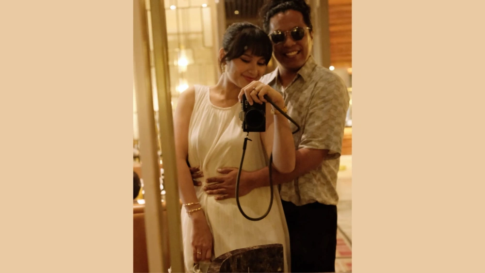 Foto Bersama Indah Permatasari Dan Arie Kriting [sumber: Instagram Indahpermatas]