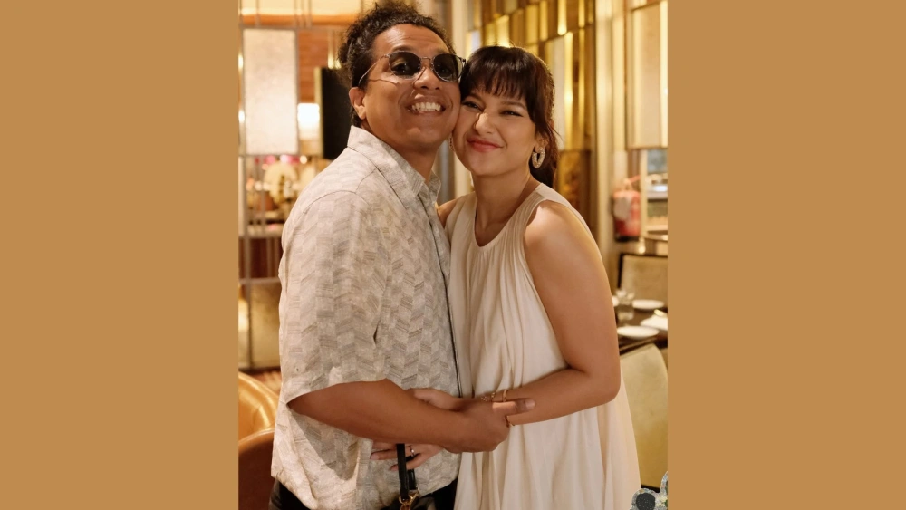 Foto bersama Indah Permatasari dan Arie Kriting. [instagram @indahpermatas]