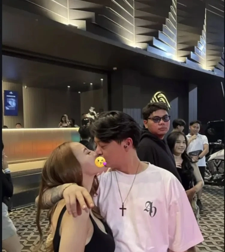 Foto Ciuman Dj Bravy Dengan Wanita Lain (Instagram)