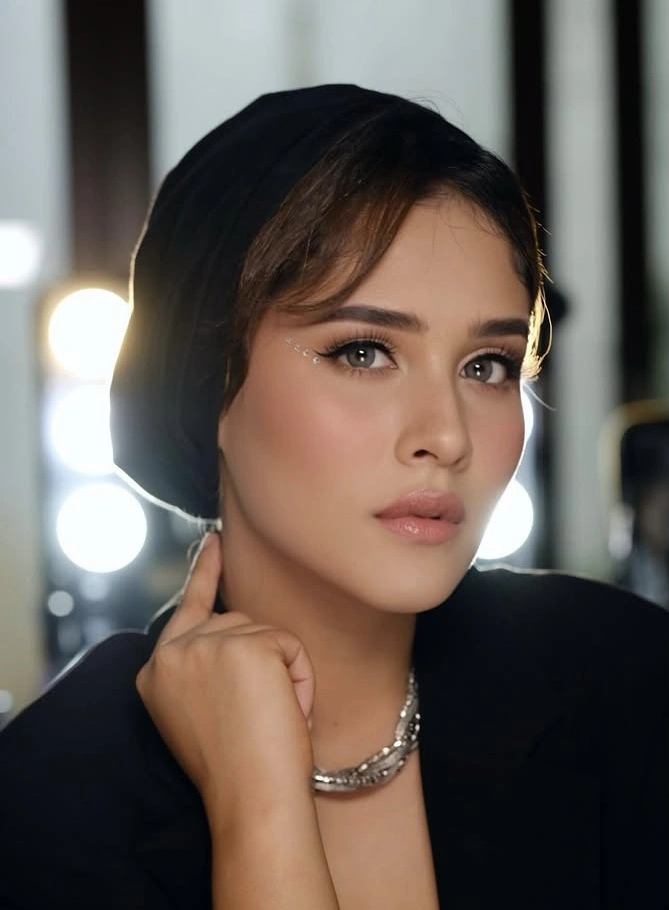 Foto Danya Assegaf [Instagram]