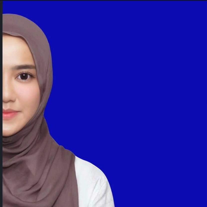 Foto Latar Biru Wirda Mansur Instagram