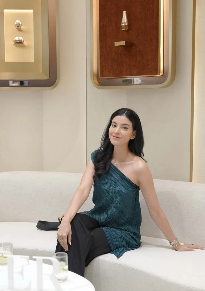 Foto Medina Dina 1 [Instagram]