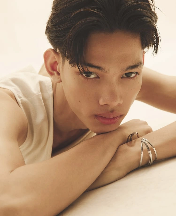 Foto Mike Octavian 1 [Instagram]