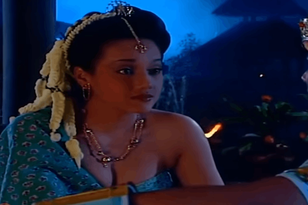 Friderica Widyasari Dewi saat memerankan Dewi Setyawati di Angling Dharma. [YouTube]