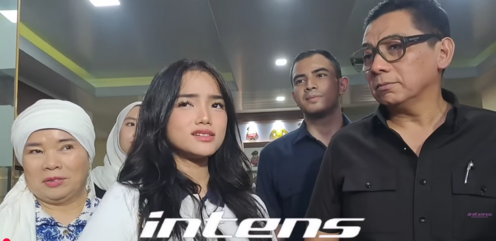 Fuji Ngaku Ingin Nikah Tahun Ini [Sumber: Youtube Intens Investigasi]