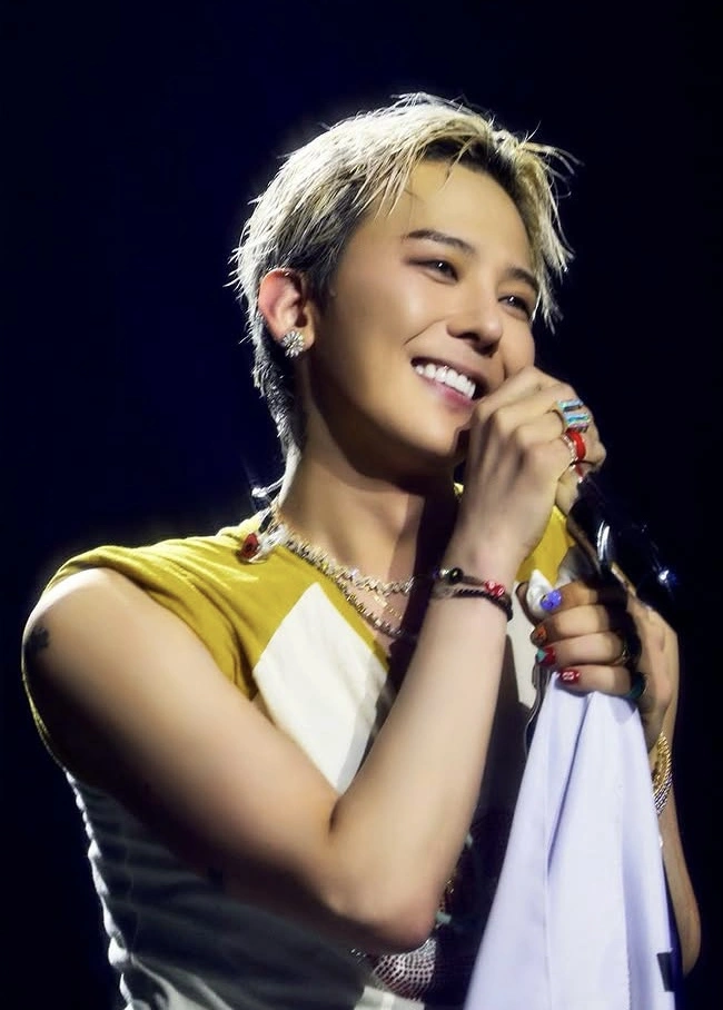 G Dragon Saat Konser [Instagram]